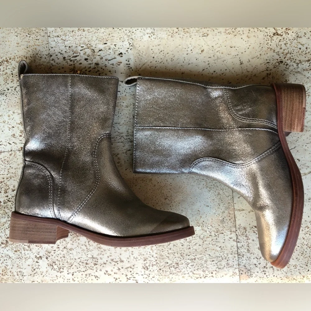 TORY BURCH Gold Metallic Leather HALLE Mid Combat Boots Size 6